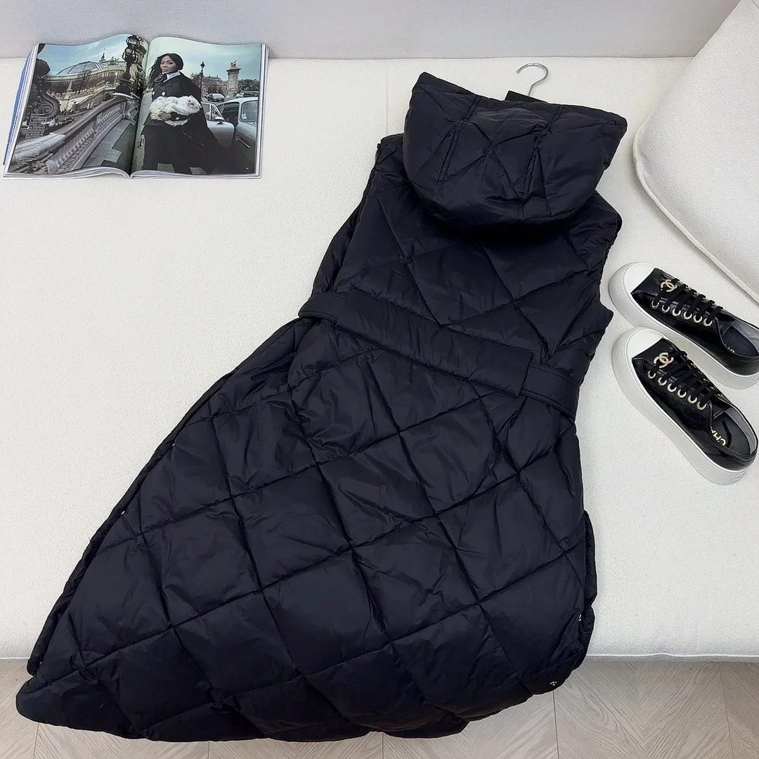 Max Mara Down Jackets Versatile 165279