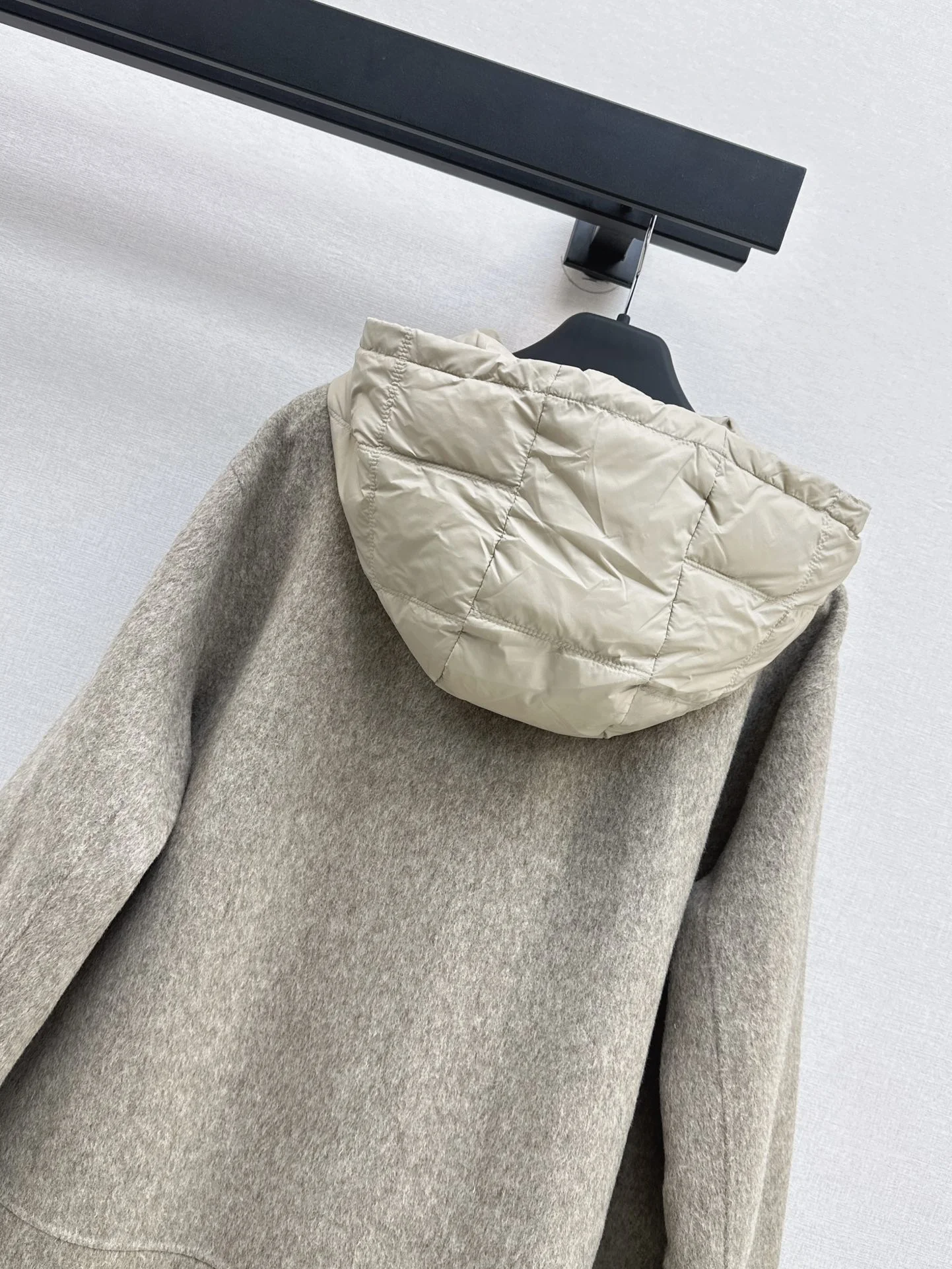 Max Mara Down Jackets EasyMatch 165271
