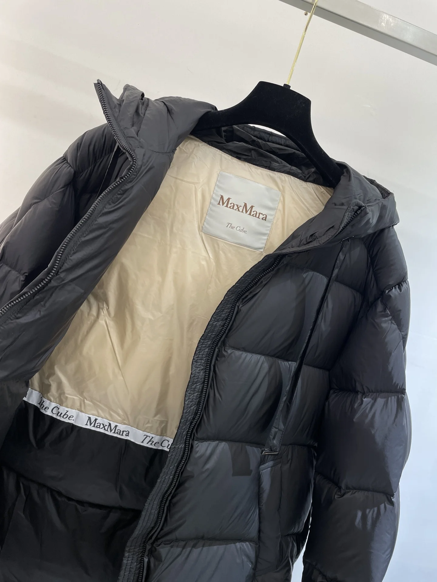 Max Mara Down Jackets HighPerformance 165299