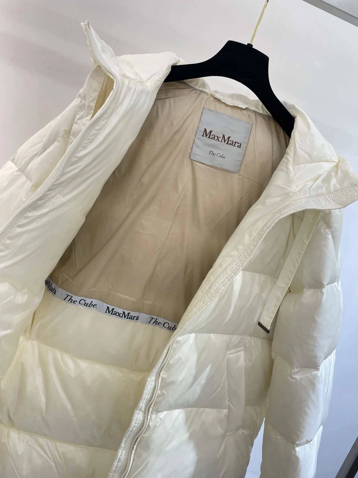 Max Mara Down Jackets FastDry 165261