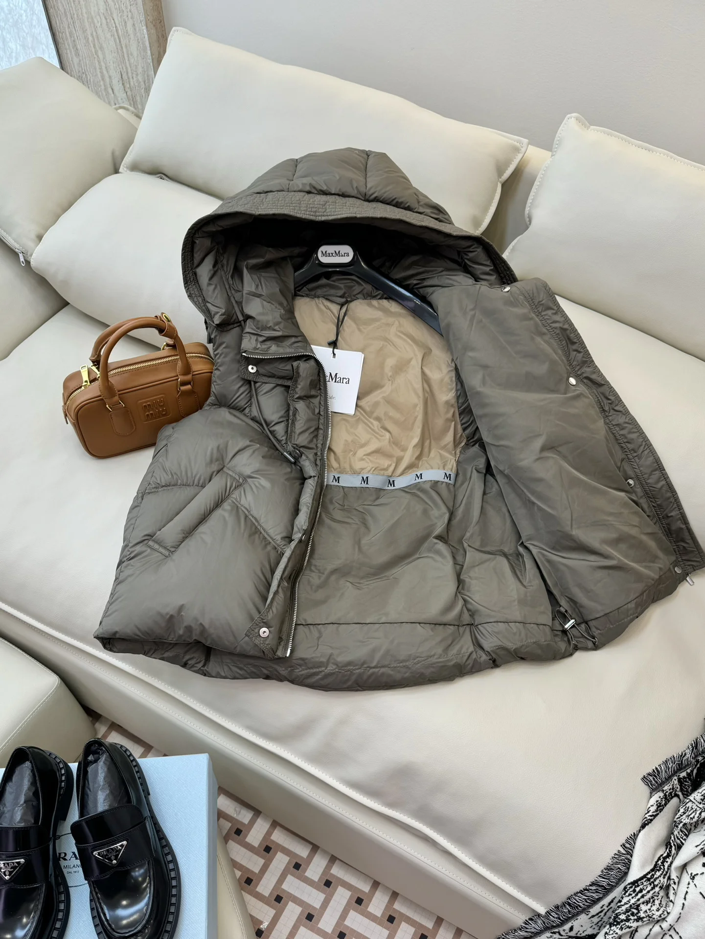 Max Mara Down Jackets Unique 165245