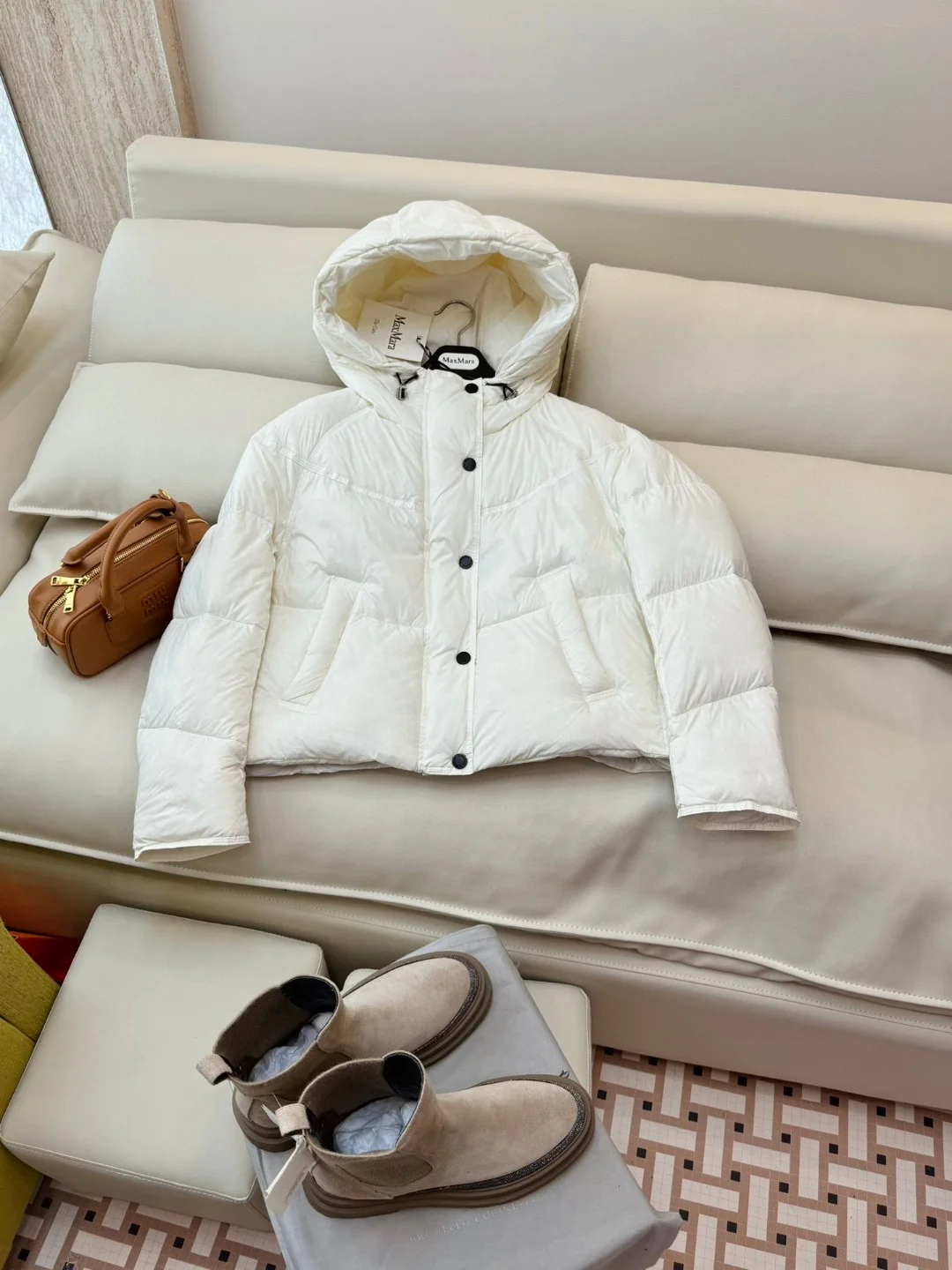 Contemporary Max Mara Down Jackets 165238