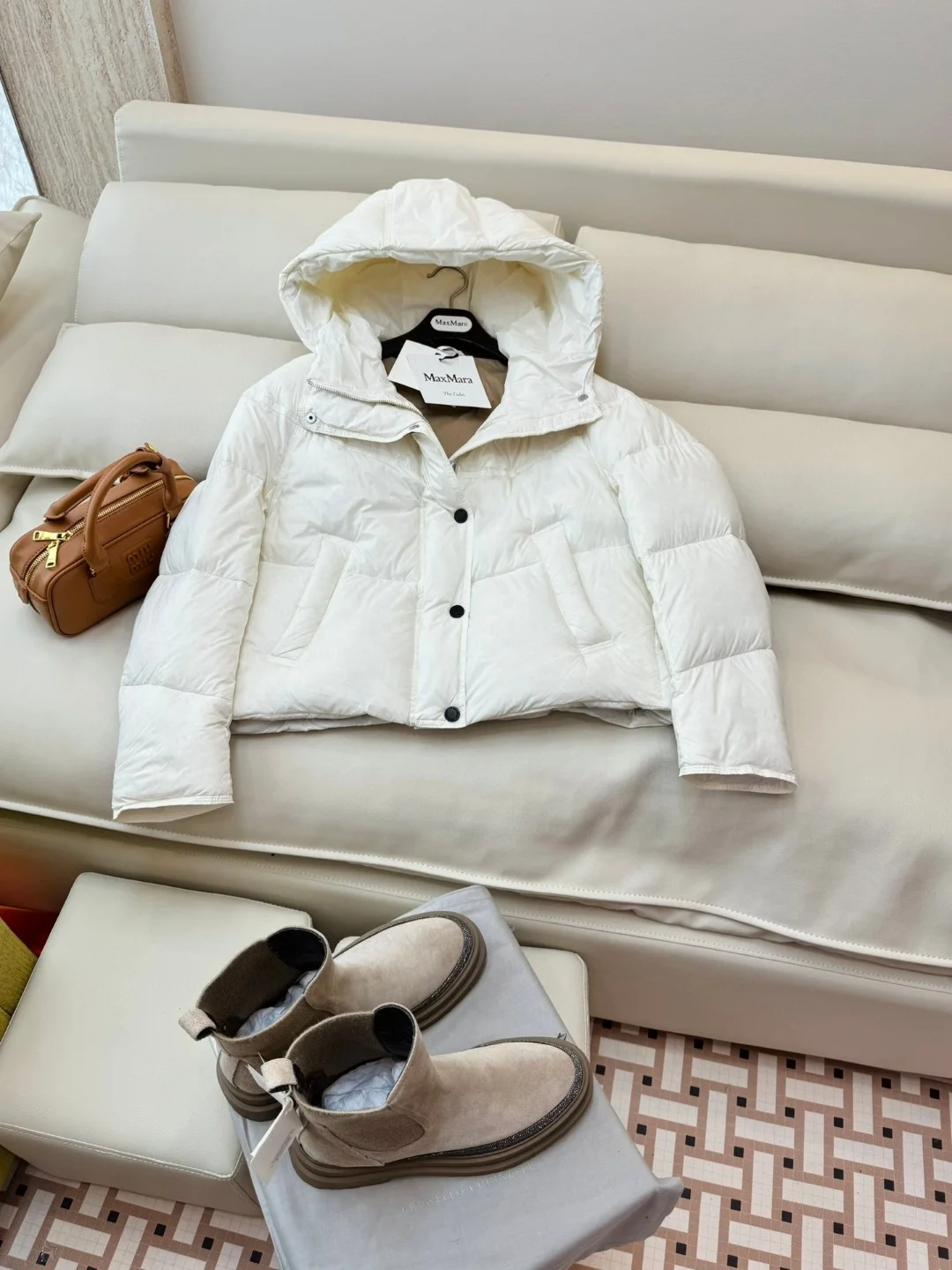 Contemporary Max Mara Down Jackets 165238