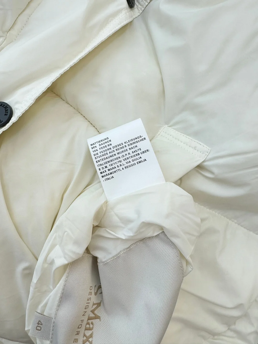Contemporary Max Mara Down Jackets 165238
