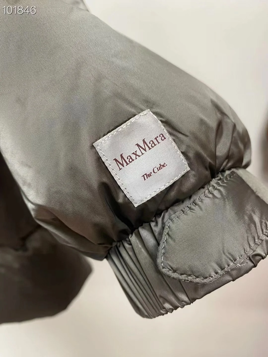 Max Mara Down Jackets EasyMatch 165270