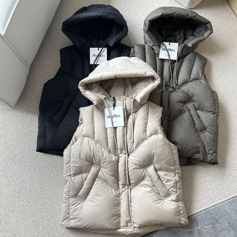 Trendsetting Max Mara Down Jackets 164954