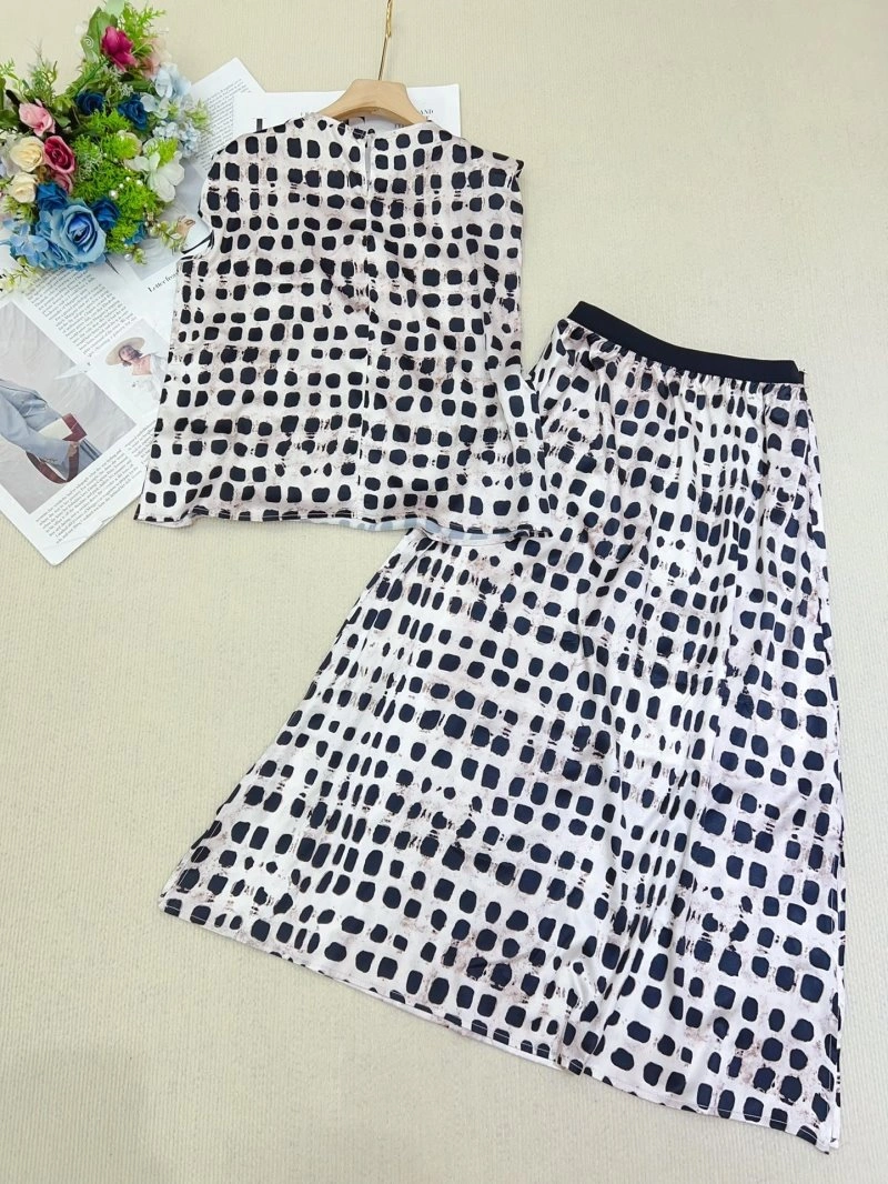 Modern Max Mara Dress Suits 156606