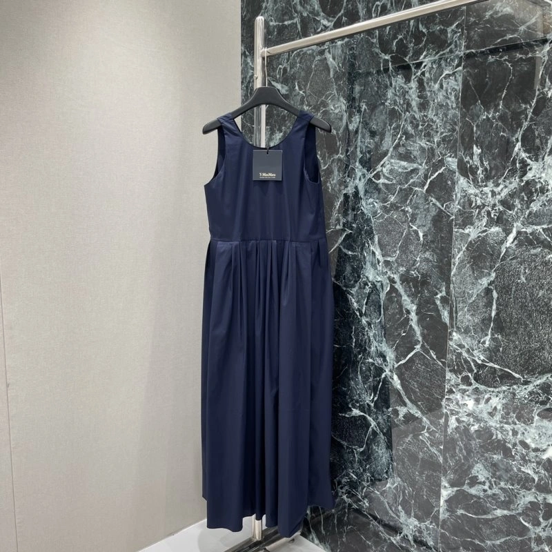 Elegant Max Mara Dress 154670