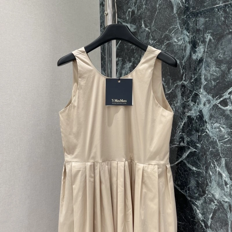 Elegant Max Mara Dress 154670