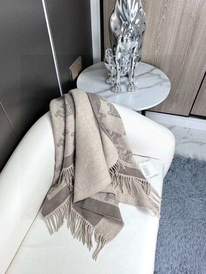 Flexible Max Mara Scarf 270820