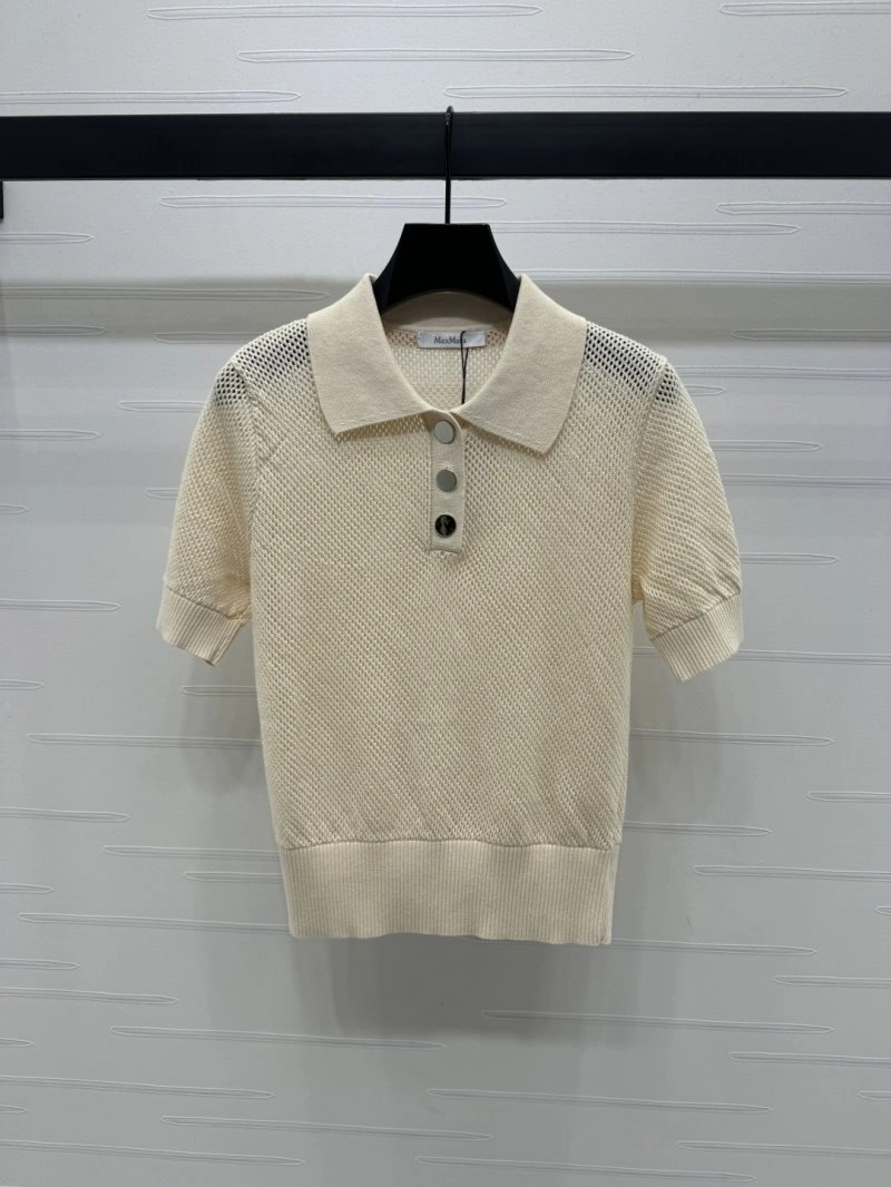 Max Mara T-Shirts TimelessDesign 156545