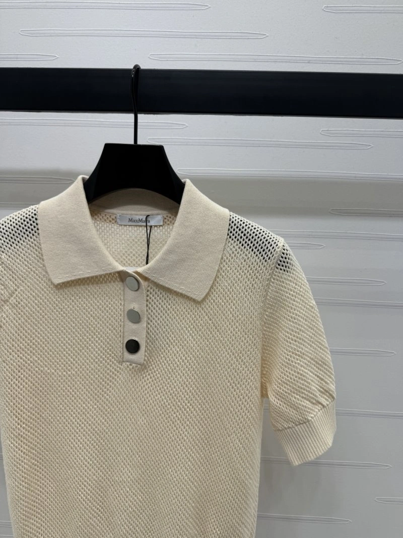Max Mara T-Shirts TimelessDesign 156545