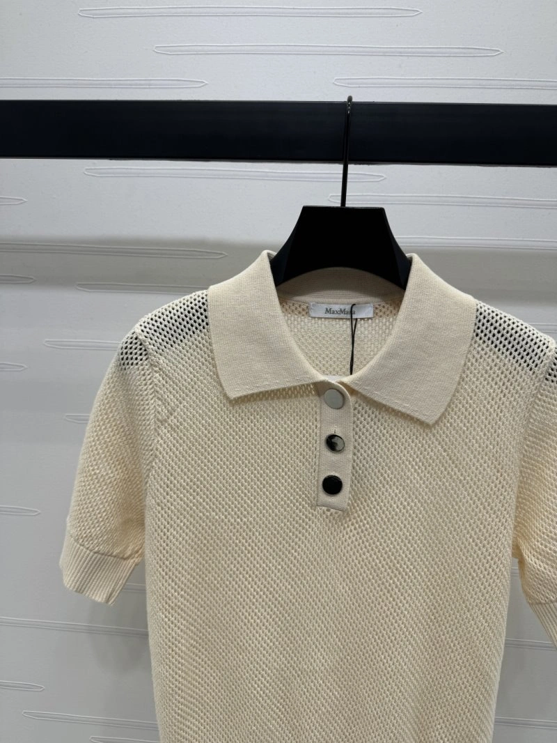 Max Mara T-Shirts TimelessDesign 156545
