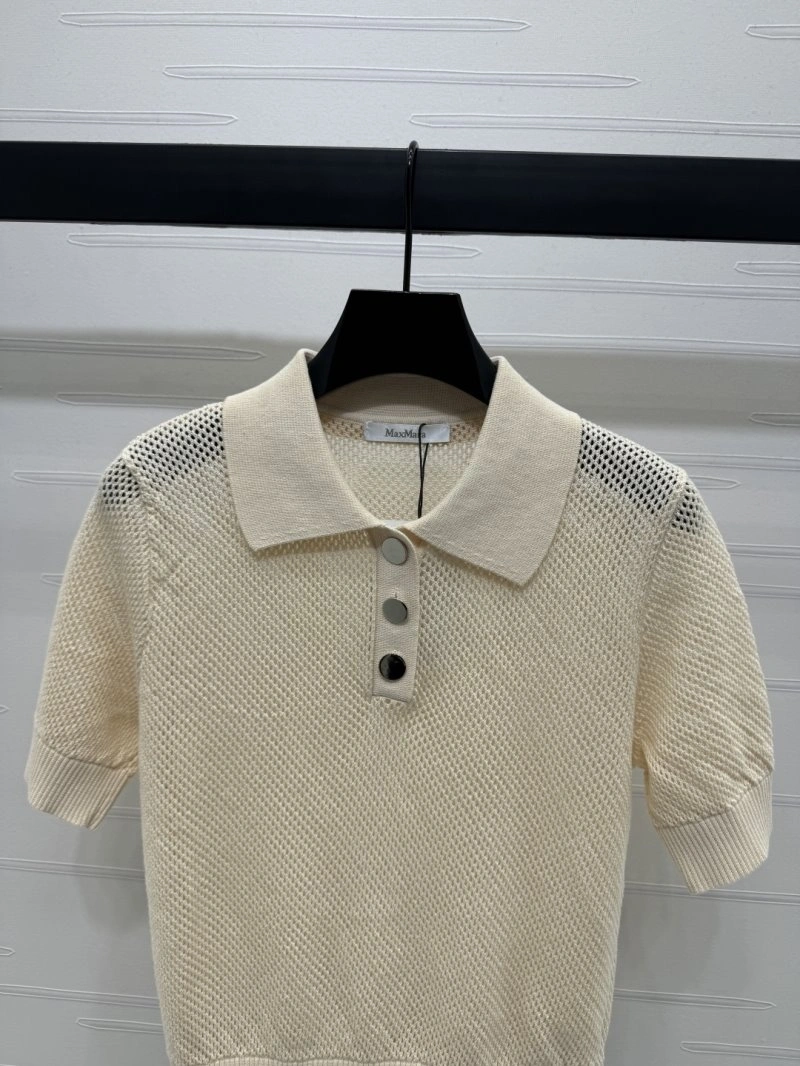 Max Mara T-Shirts TimelessDesign 156545