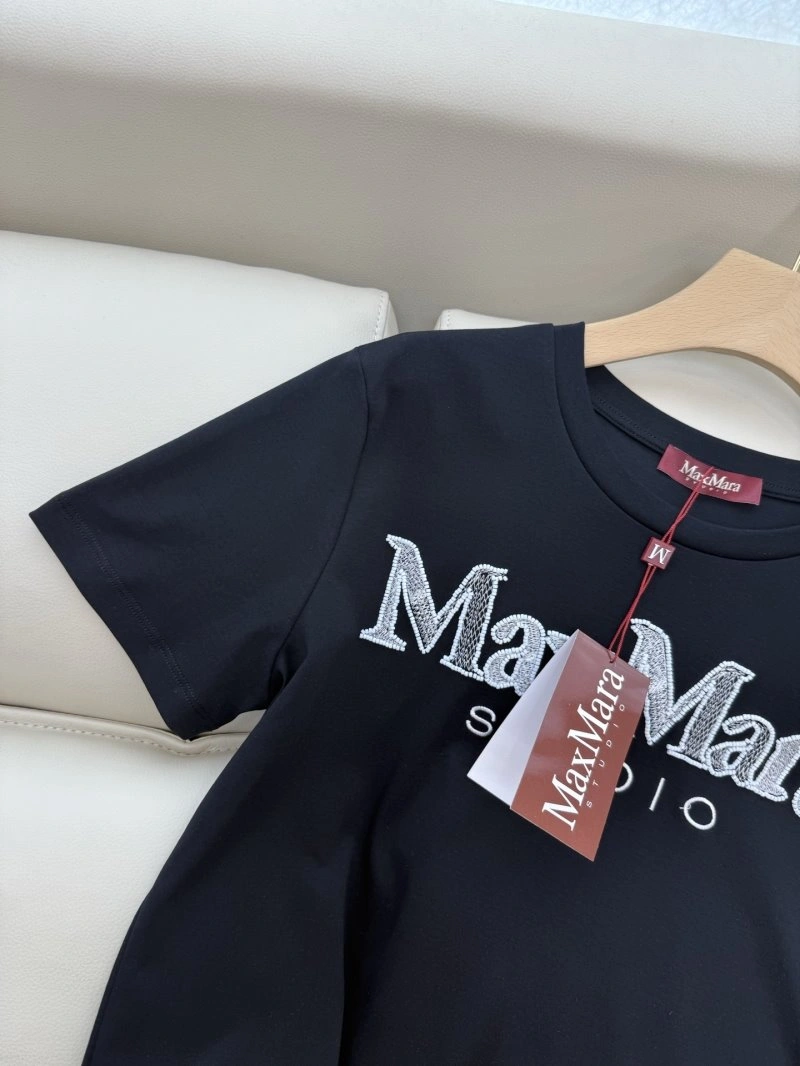 Max Mara T-Shirts Neat 149239