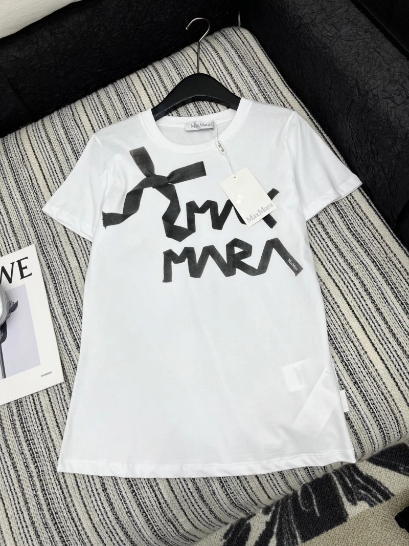 Max Mara T-Shirts Versatile 154582