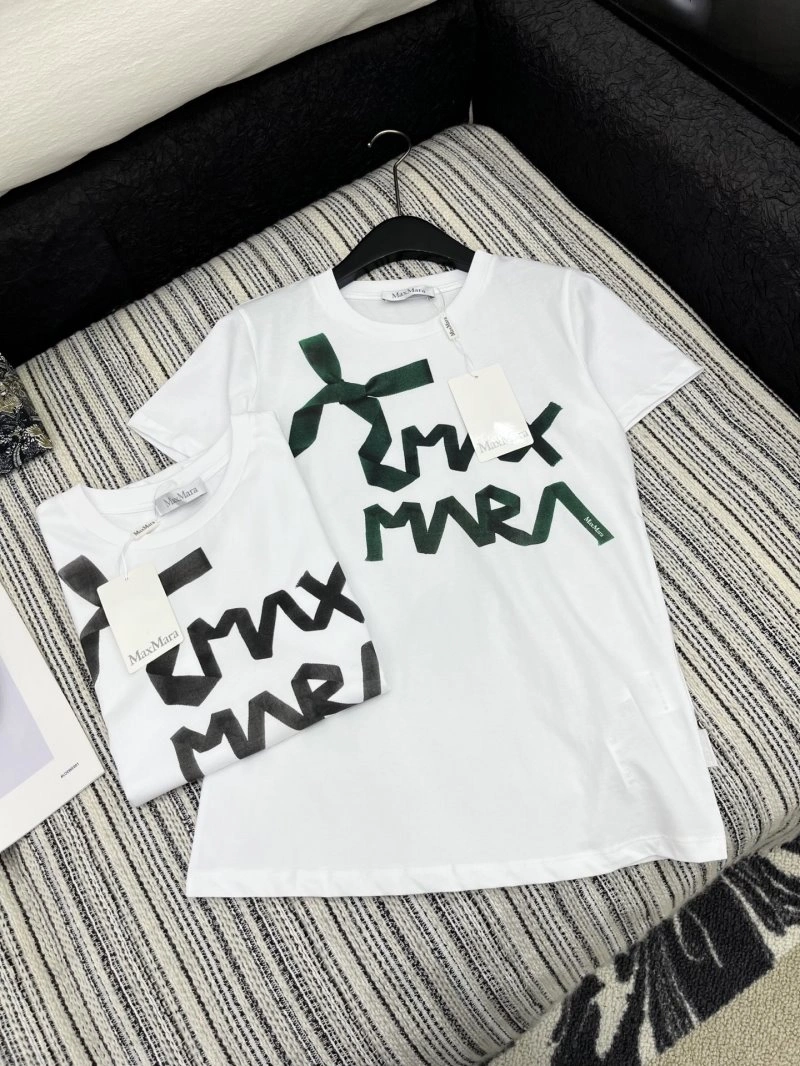 Max Mara T-Shirts Versatile 154582