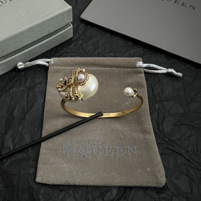 Mcqueen Bracelets Flexible 208643