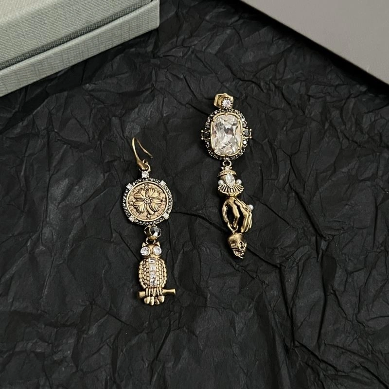 SunProtective Mcqueen Earrings 208632