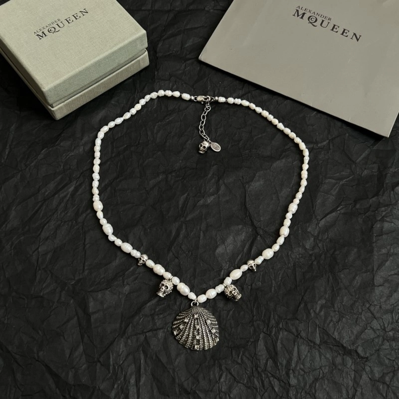 Mcqueen Necklaces Vibrant 208727