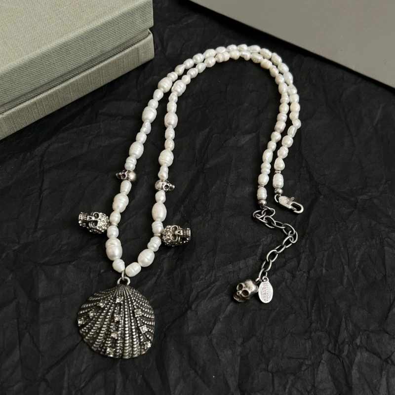 Mcqueen Necklaces Vibrant 208727