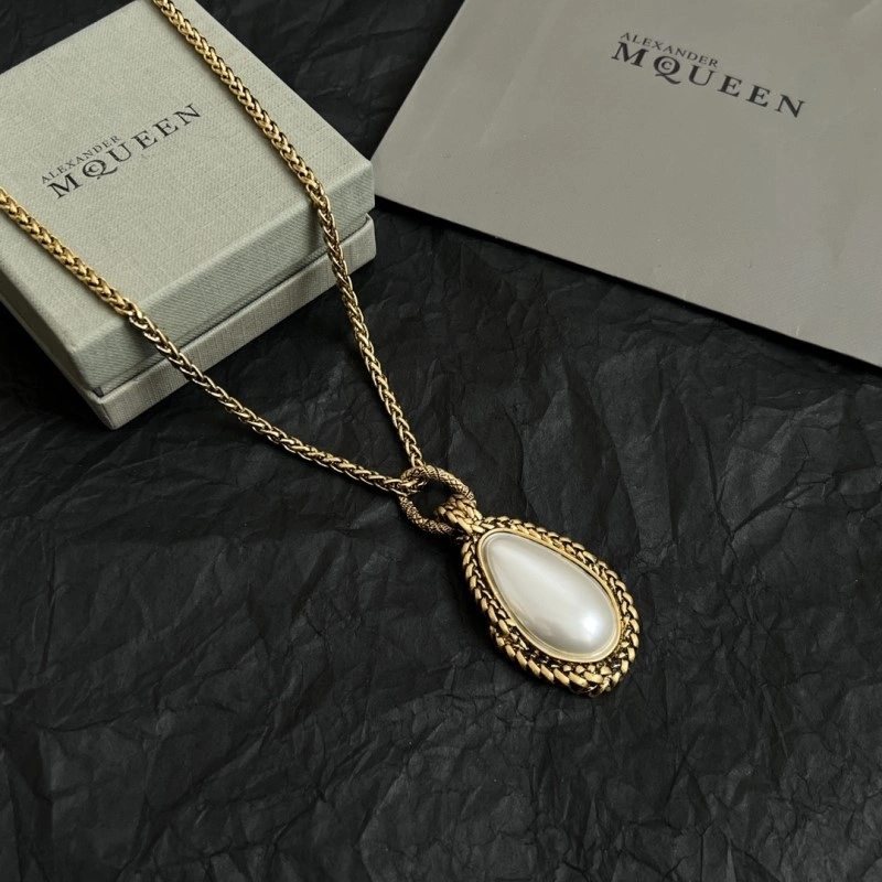 Mcqueen Necklaces Sporty 208612