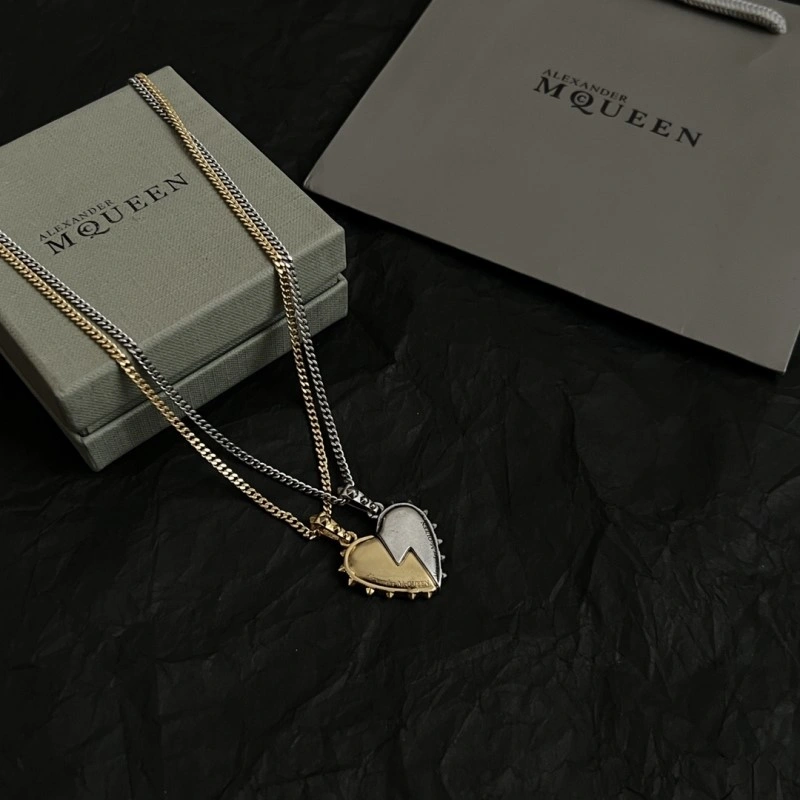 Sporty Mcqueen Necklaces 208610