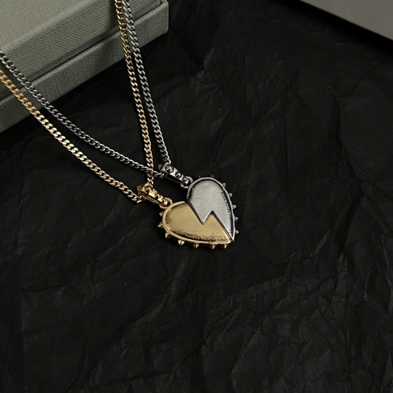Sporty Mcqueen Necklaces 208610