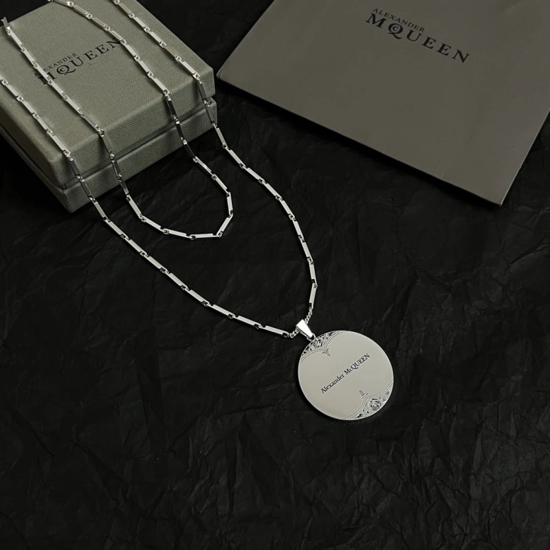 Mcqueen Necklaces MultiPurpose 208606