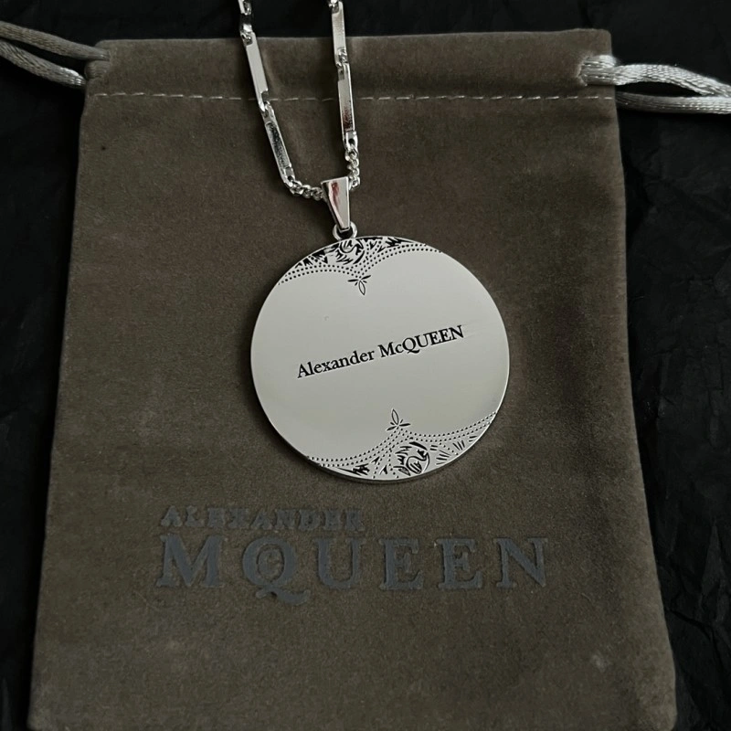 Mcqueen Necklaces MultiPurpose 208606