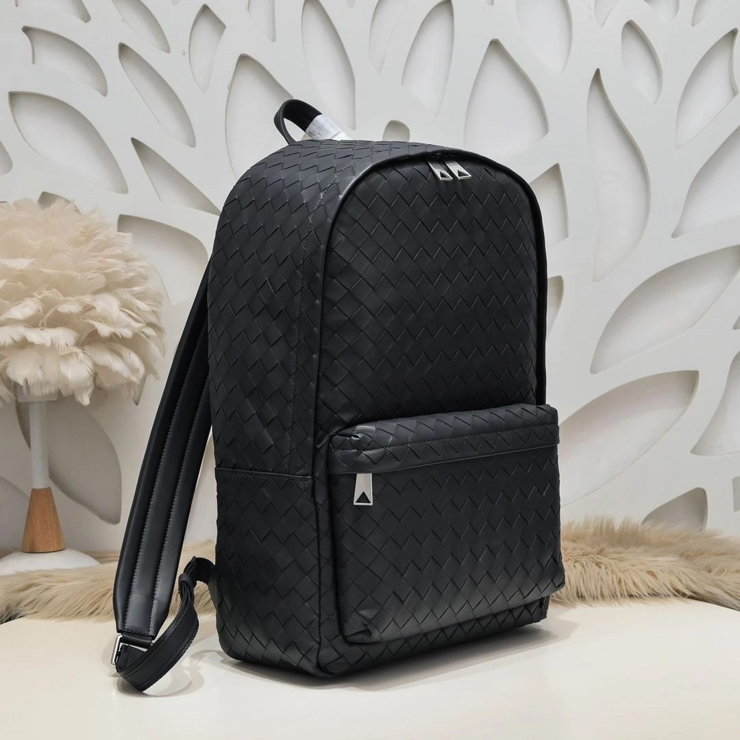TechFriendly Mens Bottega Veneta Backpacks 91511