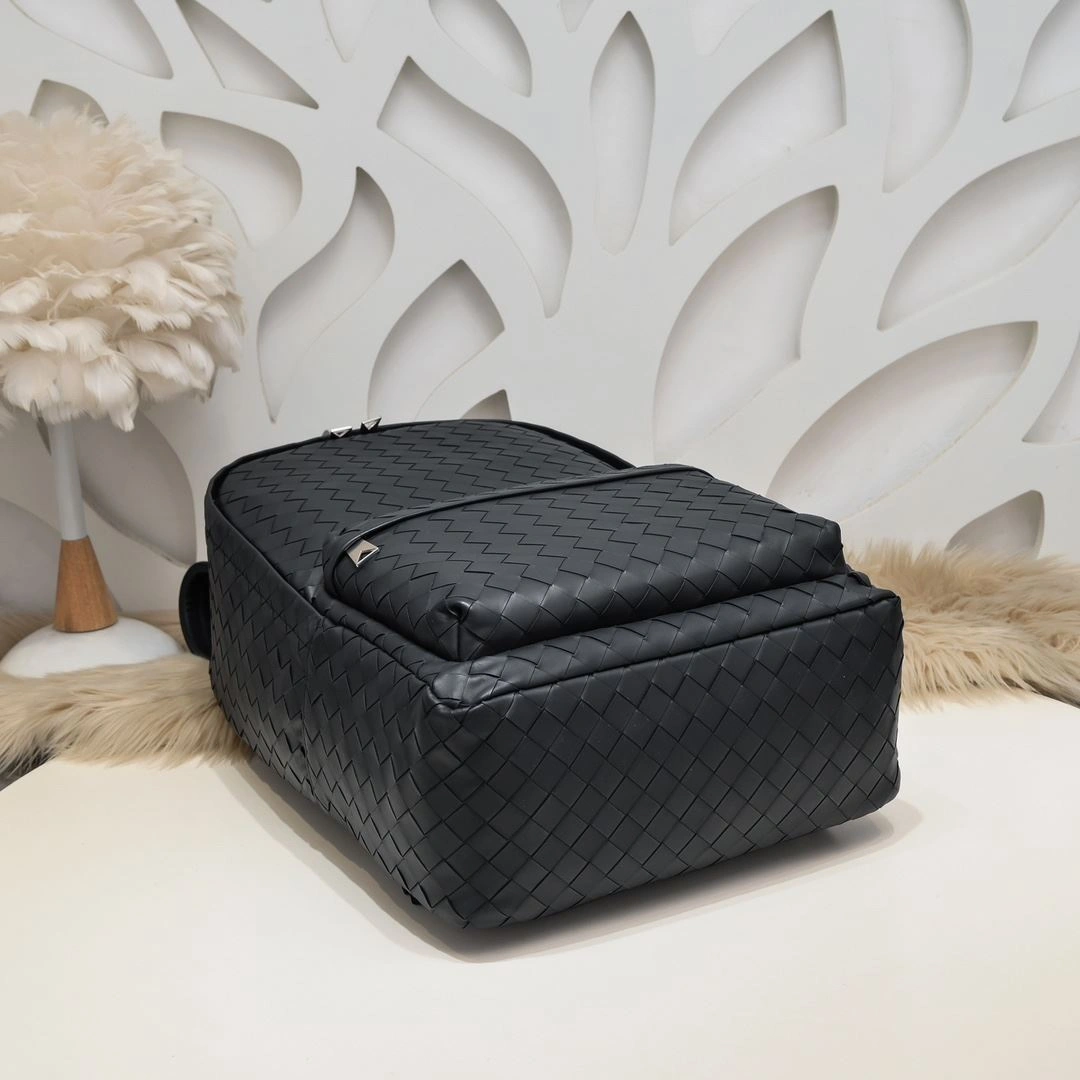 TechFriendly Mens Bottega Veneta Backpacks 91511