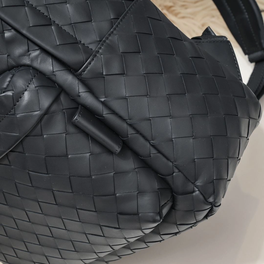 Effortless Mens Bottega Veneta Backpacks 91519