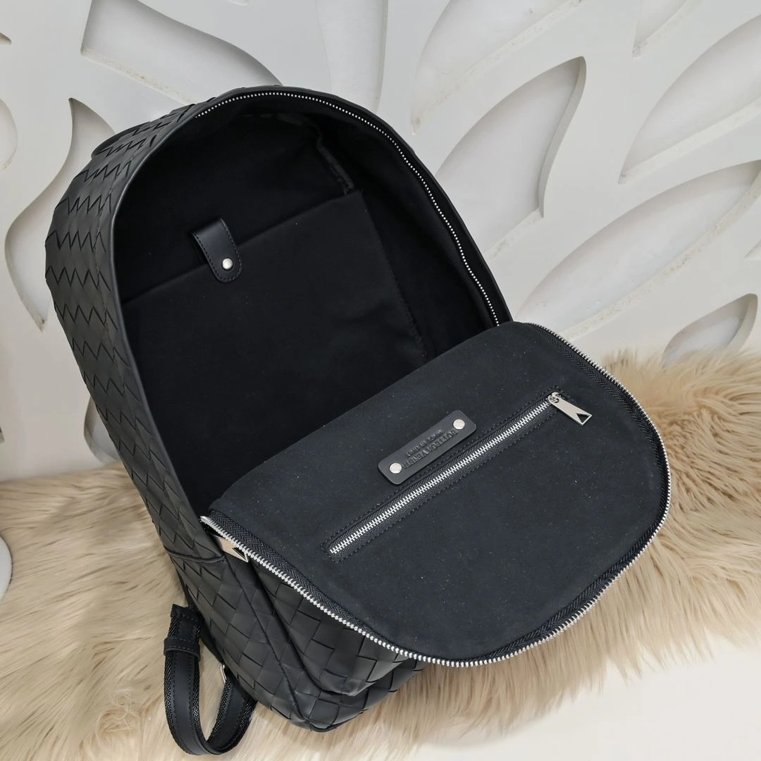 Effortless Mens Bottega Veneta Backpacks 91519