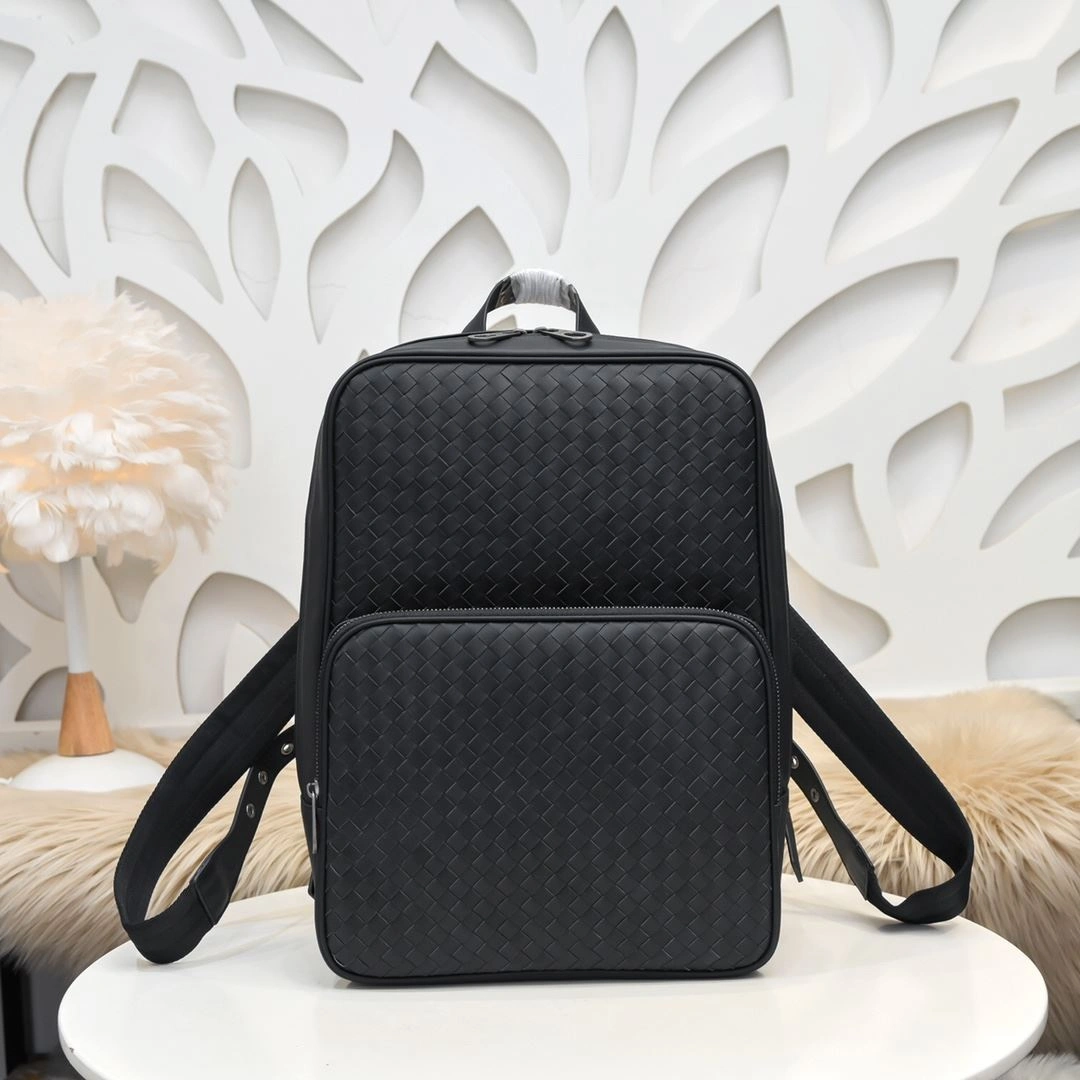 Mens Bottega Veneta Backpacks UrbanChic 91484