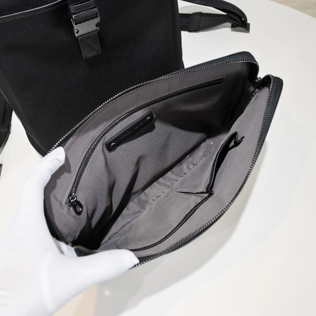 QuickDry Mens Bottega Veneta Backpacks 91473