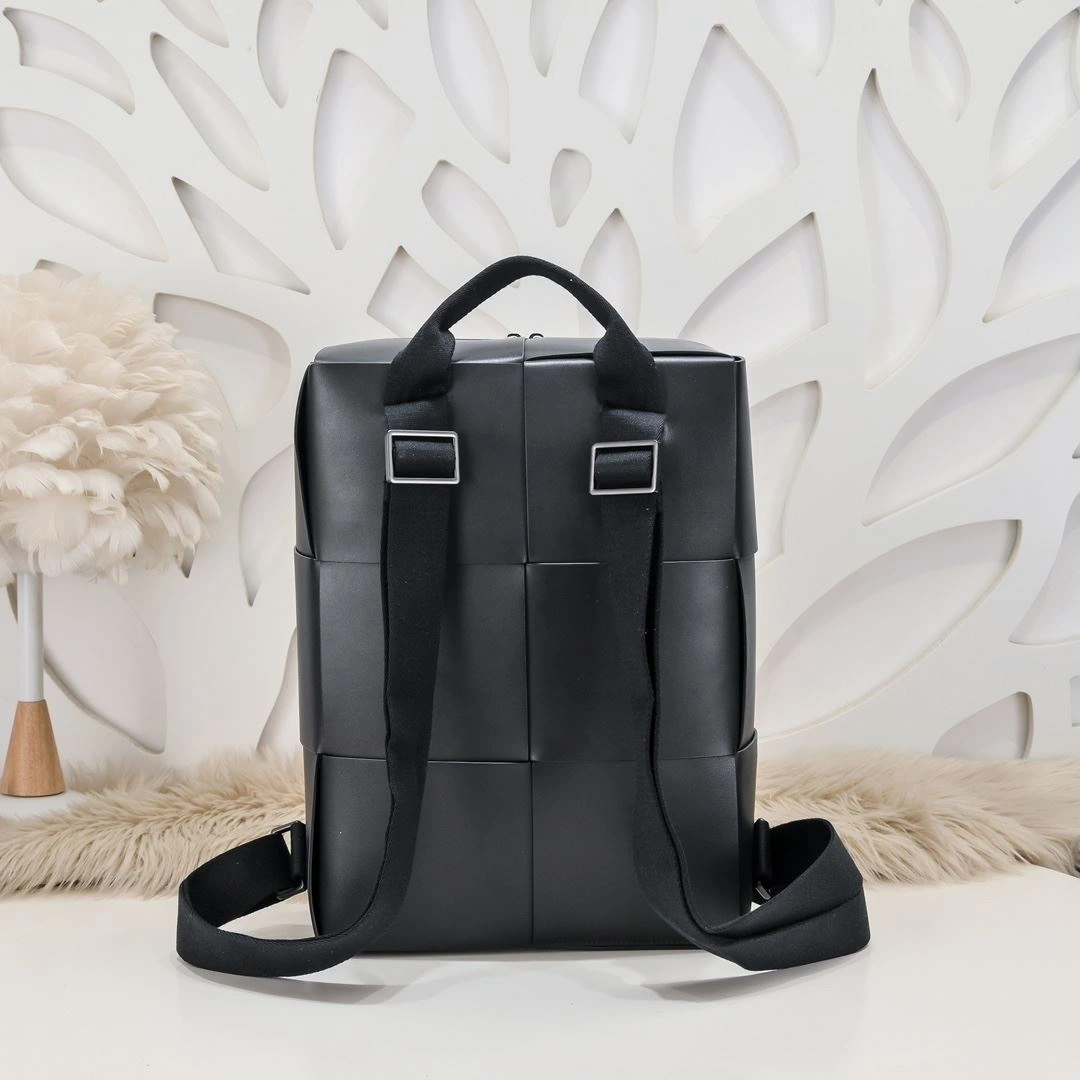Mens Bottega Veneta Backpacks Effortless 91467