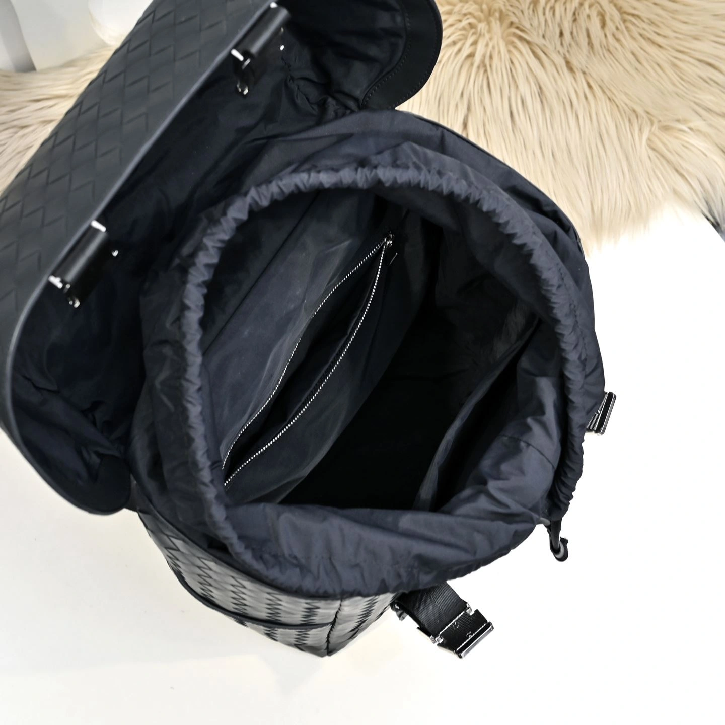 SportInspired Mens Bottega Veneta Backpacks 91465