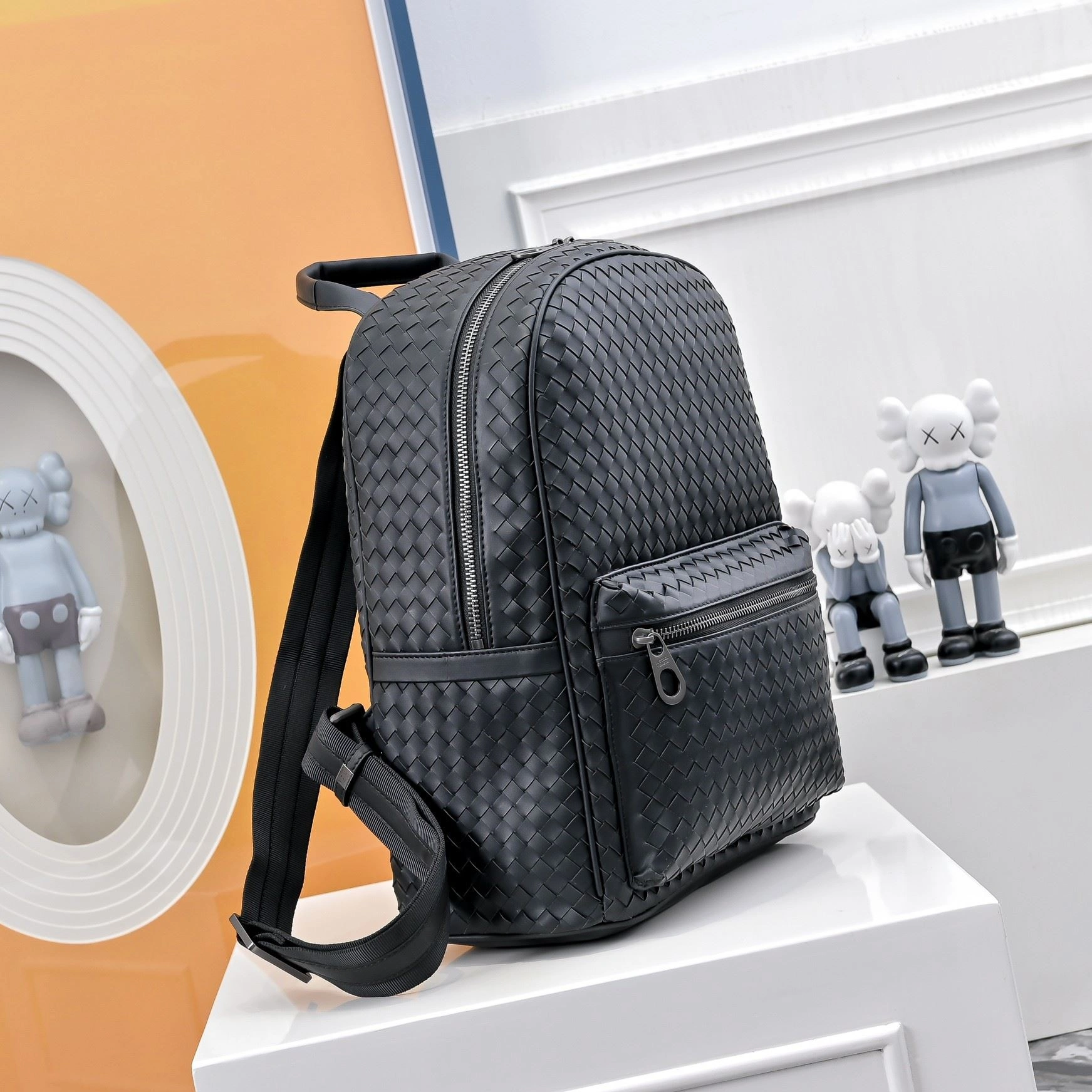 SmoothTexture Mens Bottega Veneta Backpacks 93360