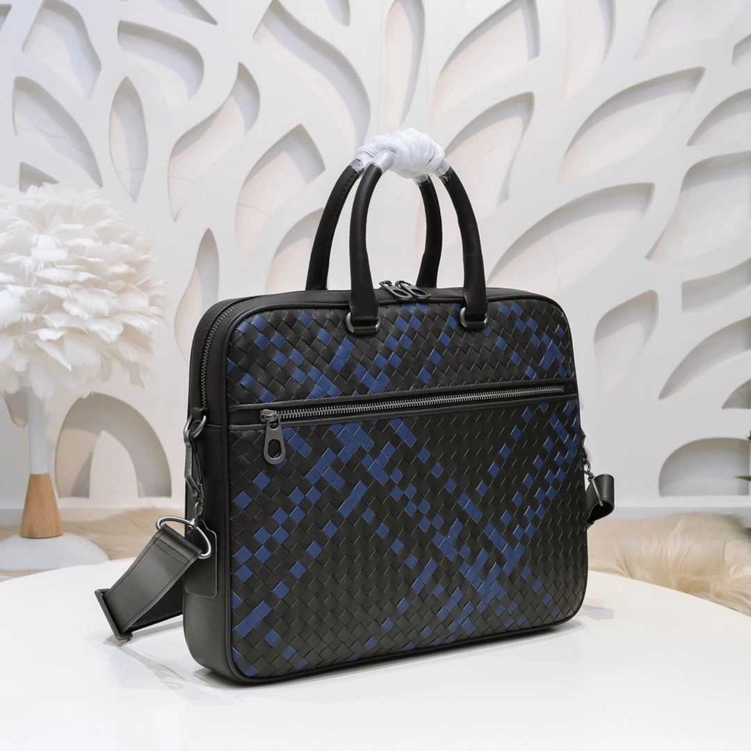 TechFriendly Mens Bottega Veneta Briefcases 91457