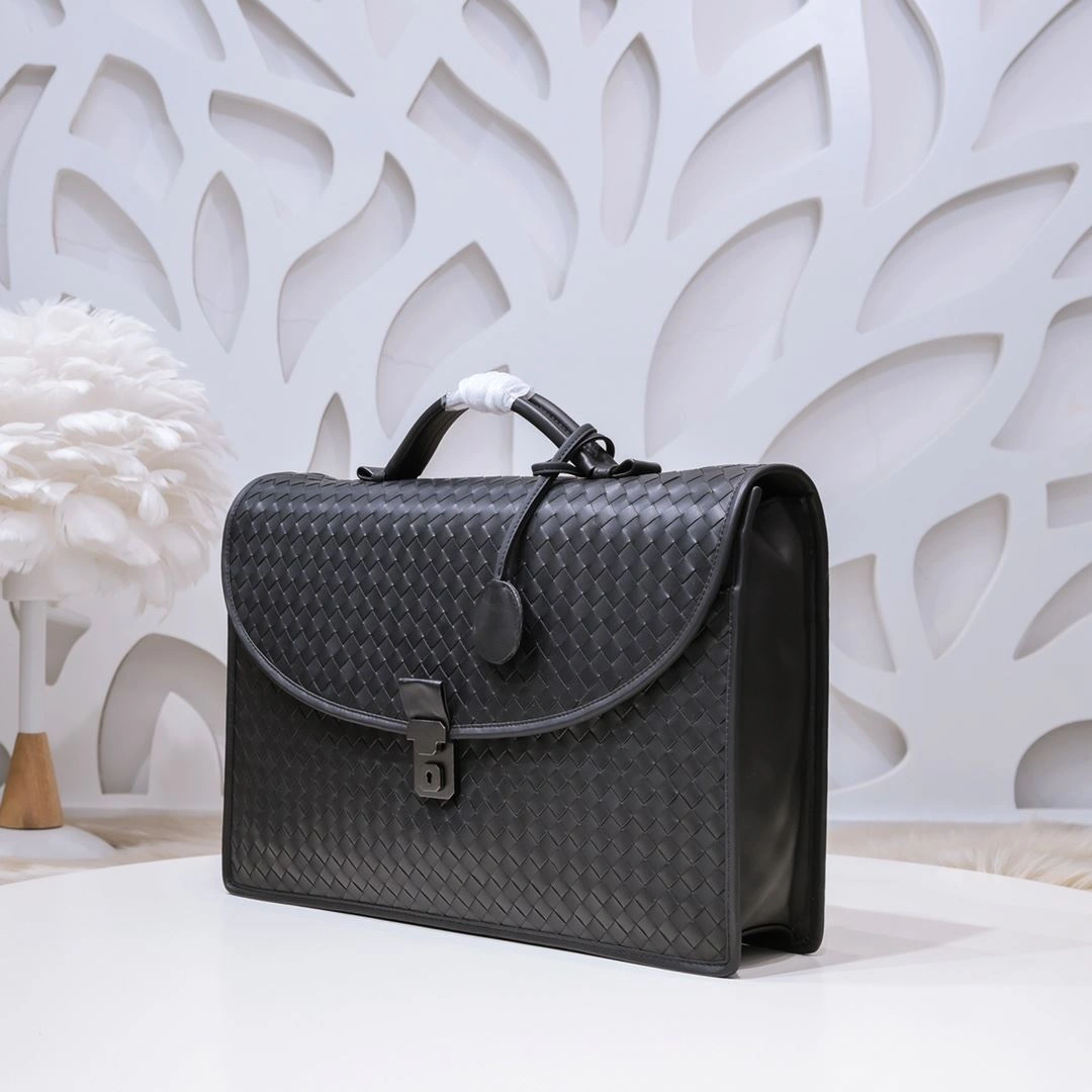 Sporty Mens Bottega Veneta Briefcases 91455