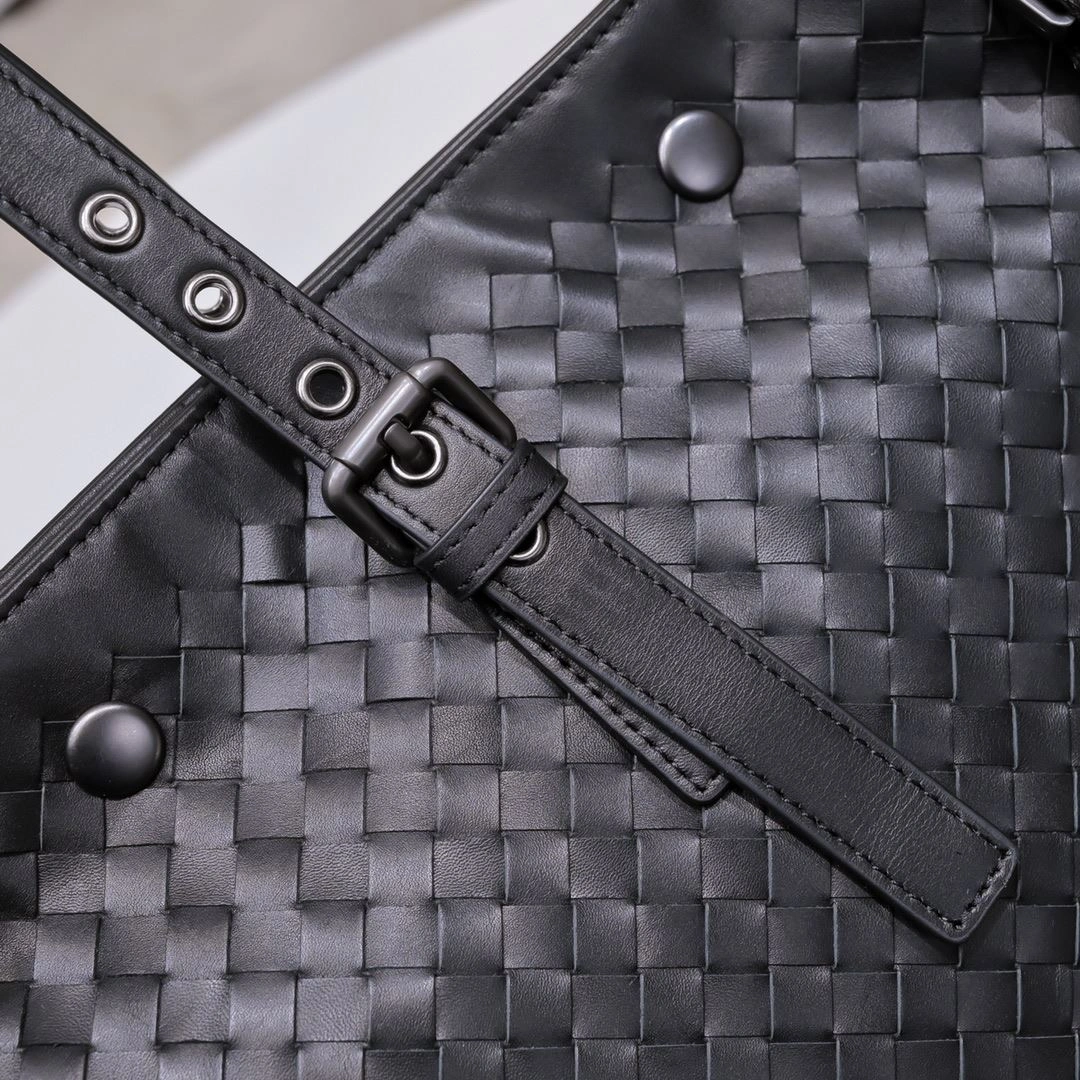 Mens Bottega Veneta Briefcases TimelessDesign 91444