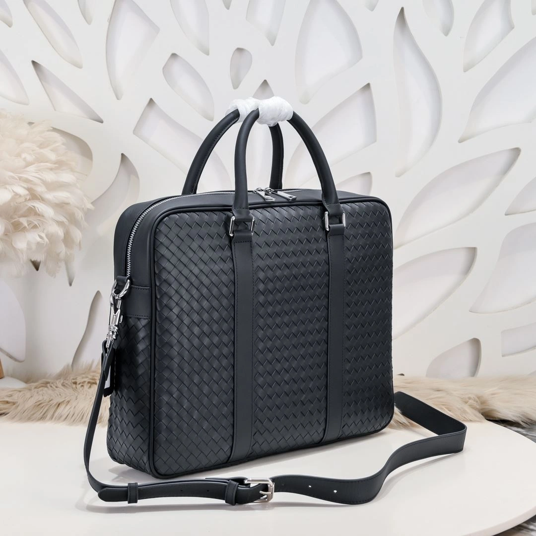 Effortless Mens Bottega Veneta Briefcases 91446