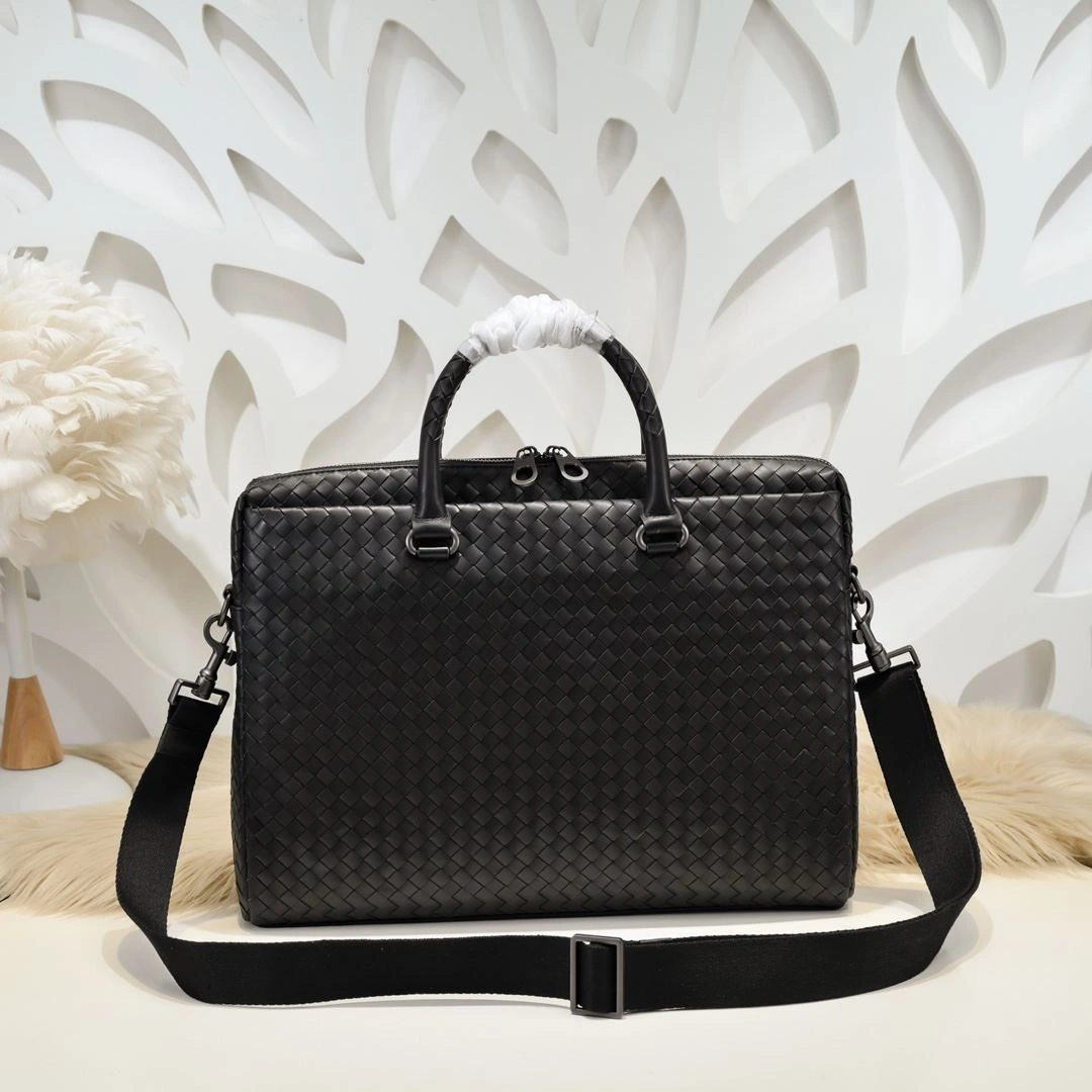 FashionForward Mens Bottega Veneta Briefcases 91429