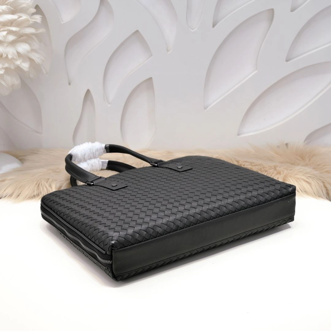 Mens Bottega Veneta Briefcases Minimalist 91410