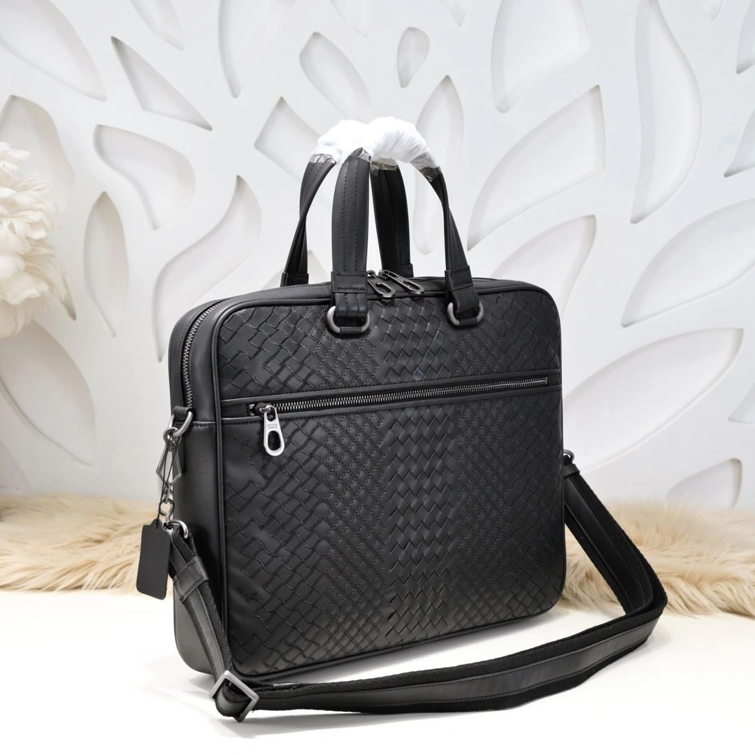 TimelessDesign Mens Bottega Veneta Briefcases 91402