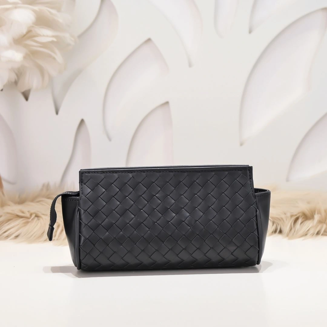 WeatherProof Mens Bottega Veneta Clutch Bags 91389