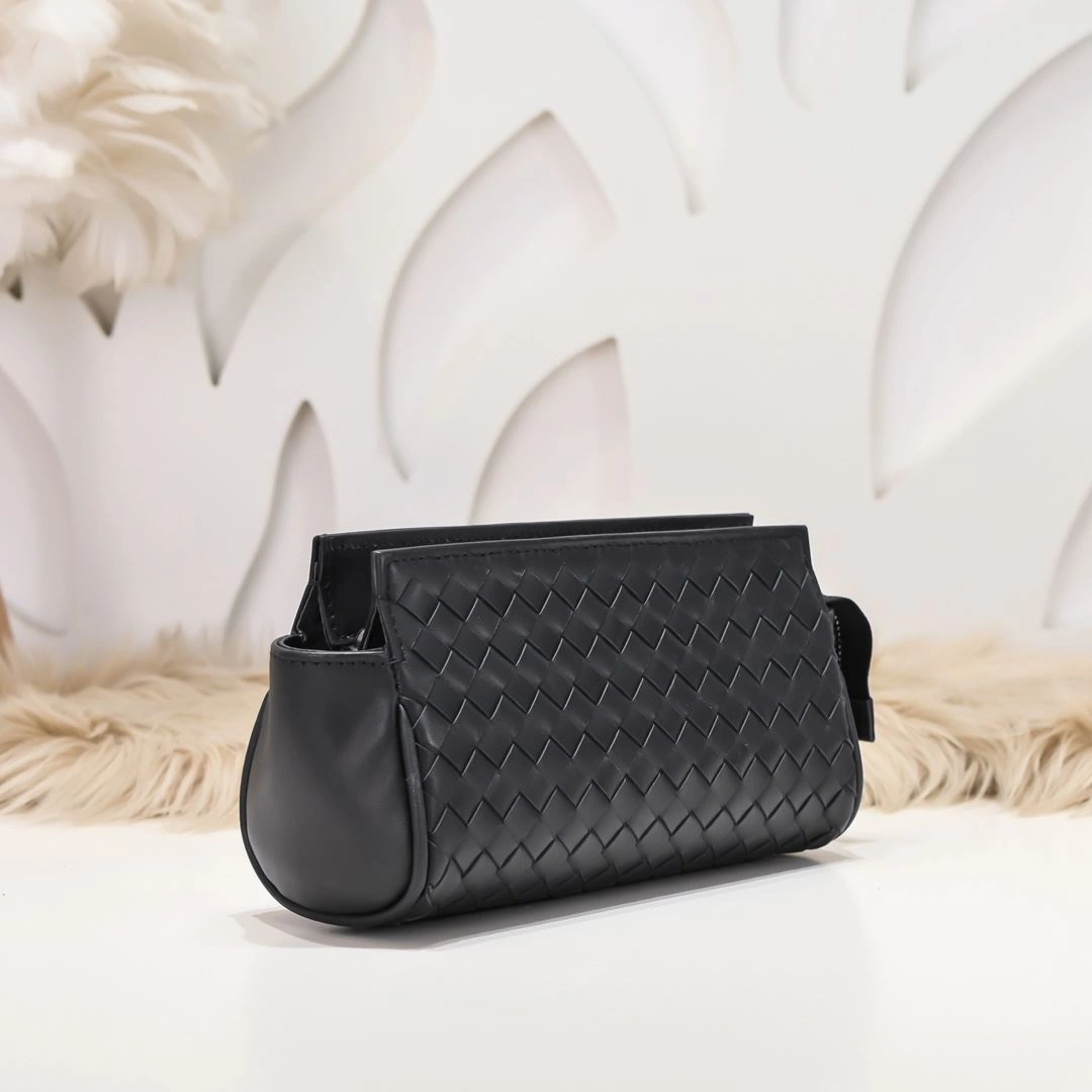 WeatherProof Mens Bottega Veneta Clutch Bags 91389