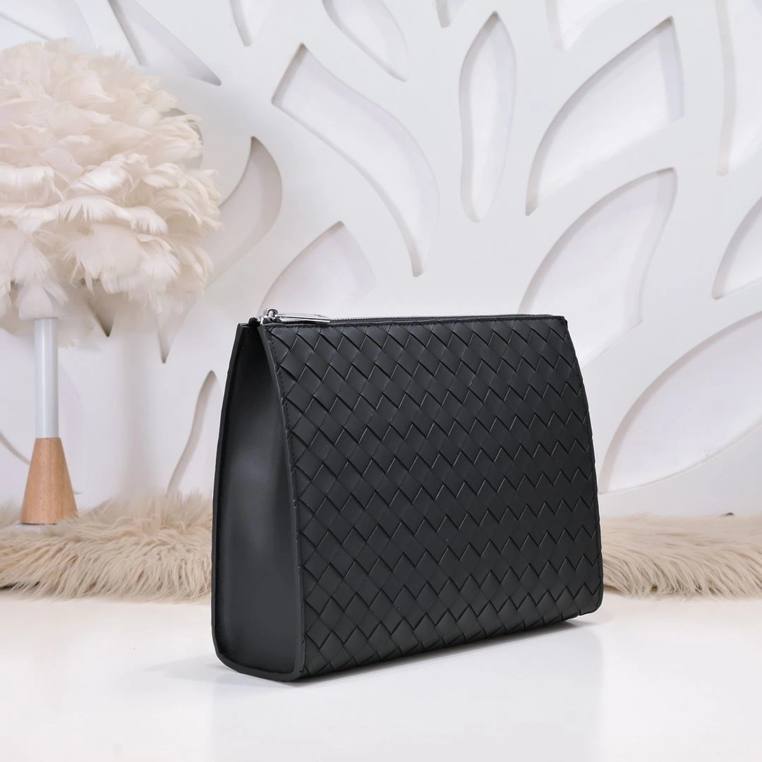 Mens Bottega Veneta Clutch Bags WellDesigned 91461