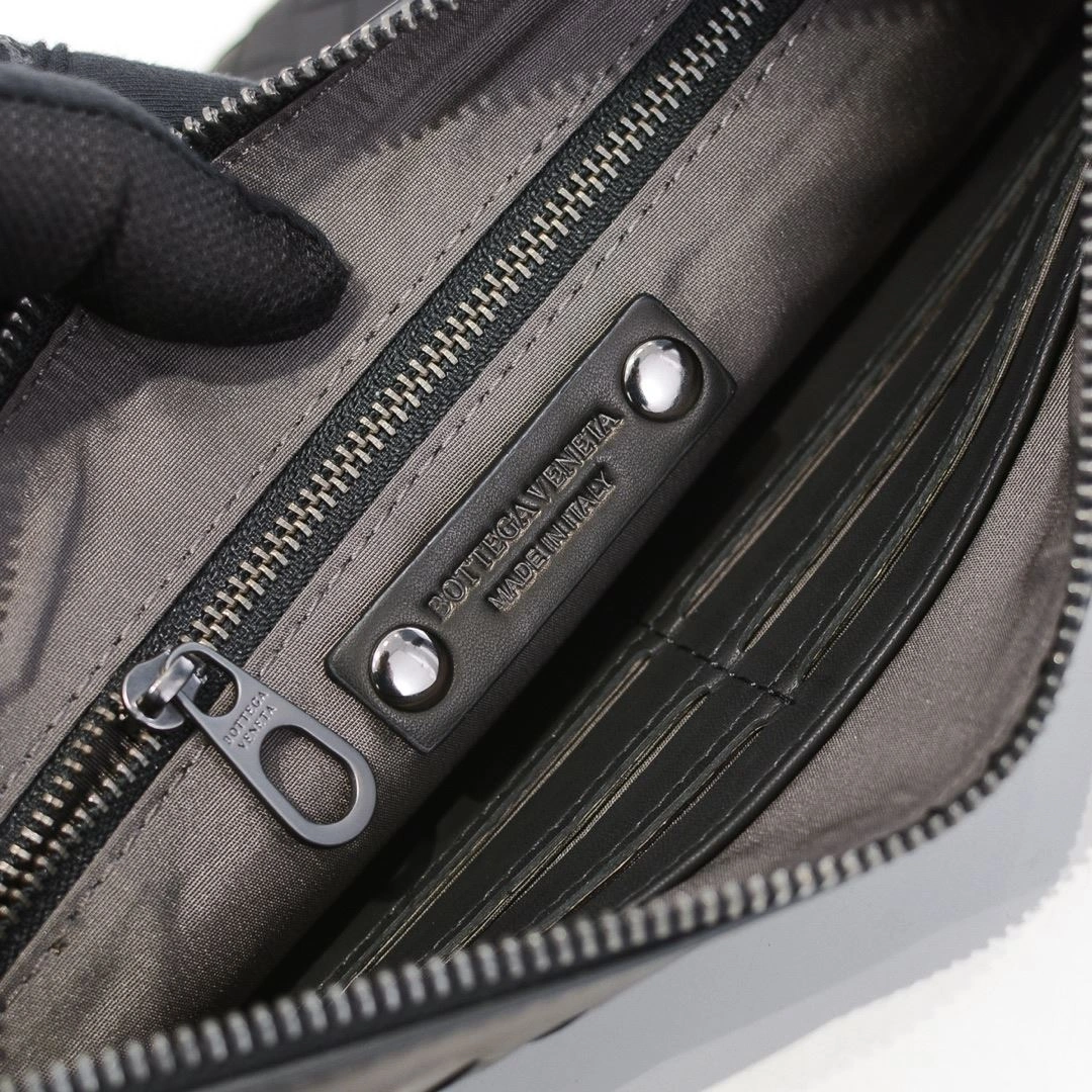 Mens Bottega Veneta Clutch Bags EyeCatching 91450